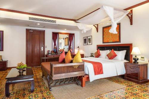 Foto da galeria de Montra Nivesha Residence em Siem Reap