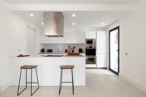 Casa Maragem - Apartamento T3 com jardim e piscina privada