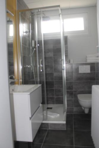 Un baño de MARIUS