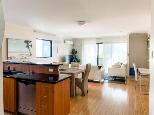 Gallery image of Spacious Homely Apartment Close to Everything in Perth