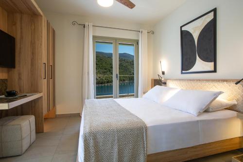 Легло или легла в стая в Villa Anthelia-Idyllic view and private access to the sea