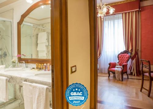 Gallery image of Due Torri Hotel in Verona