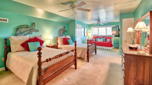 Ruthie's Roost by Peace Vacations