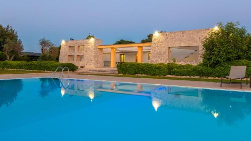 VILLA IRIDE 10&2, Emma Villas