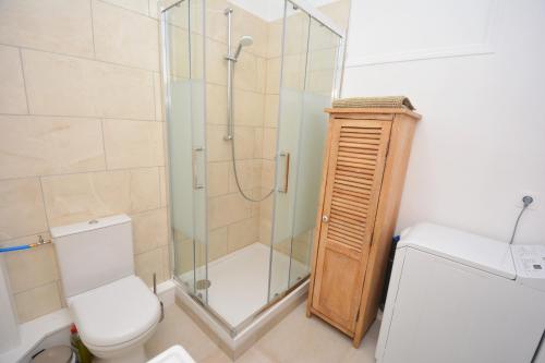 Koupelna v ubytování Appartement Tarascon avec garage privé