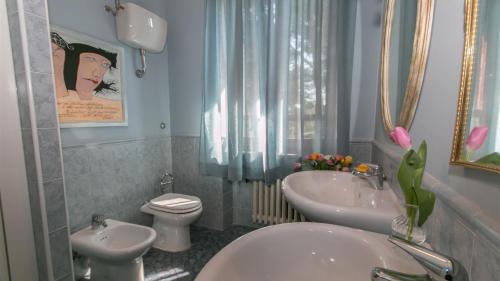 Koupelna v ubytování Villa Ombrosa 8, Emma Villas