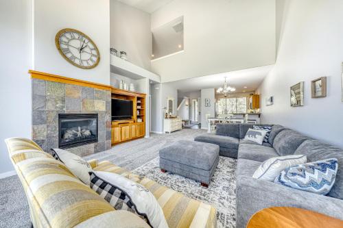 Eagle Crest Modern Escape – Photos 3