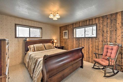 Gallery image of Cozy Log Cabin Escape In the Heart of Creede! in Creede
