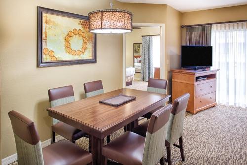 Club Wyndham Cypress Palms Image