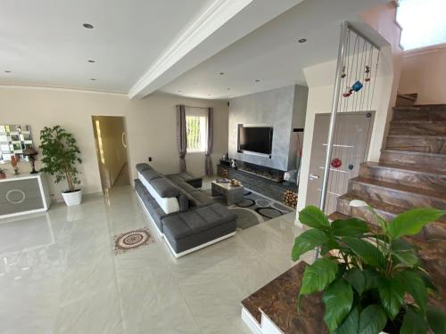 Diamond Villa 5 Star - NICE