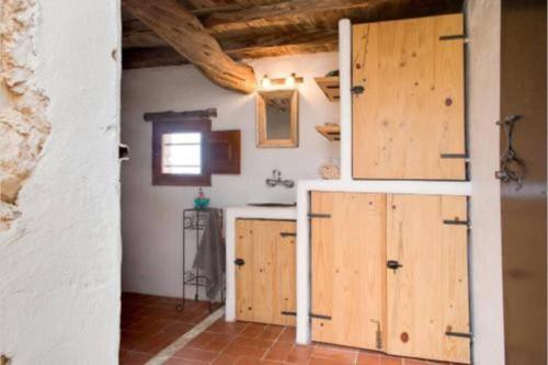 Kjøkken eller kjøkkenkrok på CASA IBICENCA EN CALA D´HORT