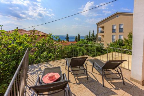Apartments Bartulin