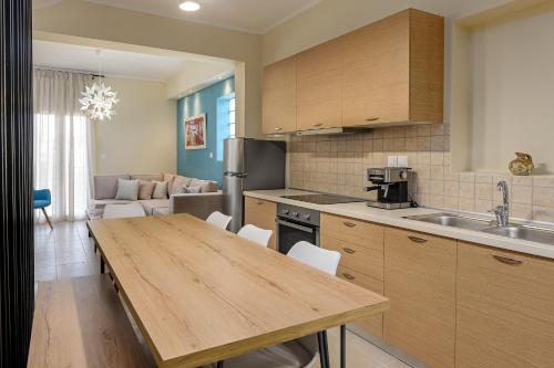 Η κουζίνα ή μικρή κουζίνα στο Stella Maris - Sivota Holiday Home
