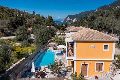 Mynd úr myndasafni af DELPHINUS VILLAS-Villa Nikitas í Áyios Nikítas