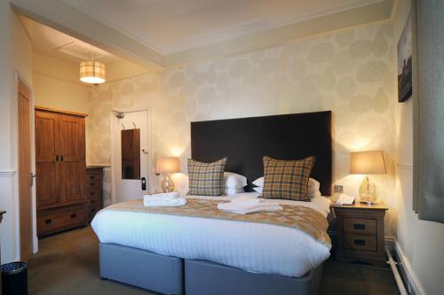 Friars Carse Country House Hotelにあるベッド
