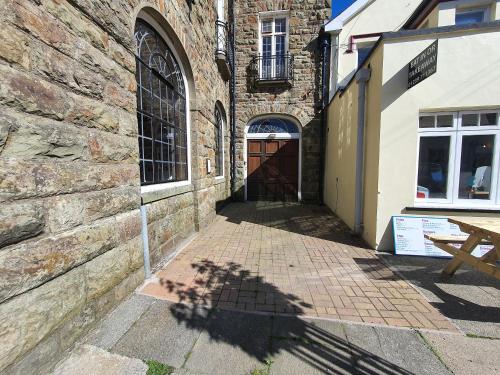 Gambar di galeri bagi Holiday Town Flats & Apartments di Newcastle Emlyn