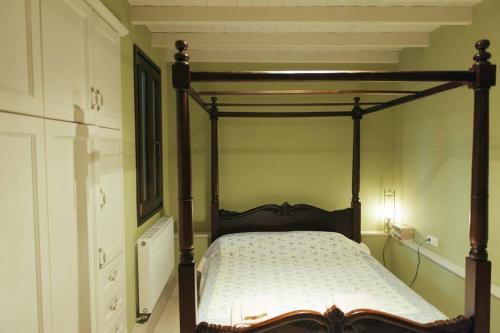 Apartment in Anakasia overlooking Volos