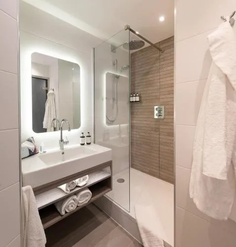 voco Edinburgh - Haymarket by IHG photo 8