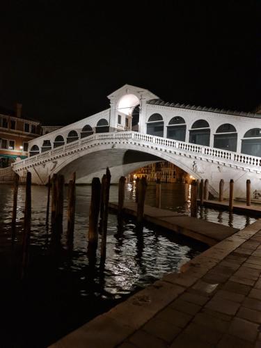 Friendly Venice Suites photo 53