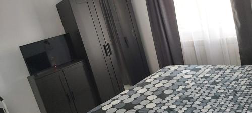 Katil atau katil-katil dalam bilik di Apartament POLLY !
