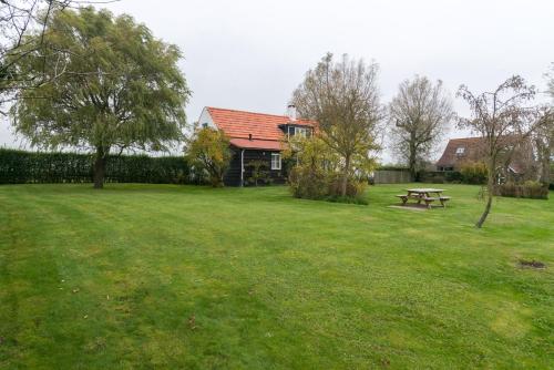 Κήπος έξω από το Hello Zeeland - Vakantiehuis Klakbaan 4