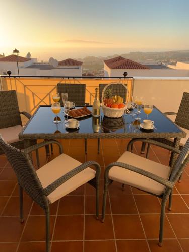 A balcony or terrace at Duplex Penthouse Panoramic Del Atlantico