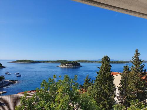 Naturlandskabet i nærheden af lejligheden
