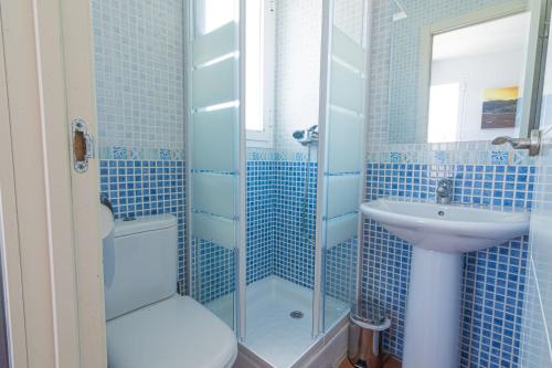 Hotel Buceo en cabo de gata, La Isleta del Moro, Spain ...