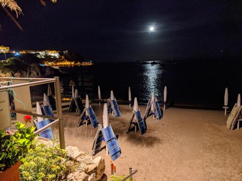 Gallery image of Residence Cala delle Arene in San Domino
