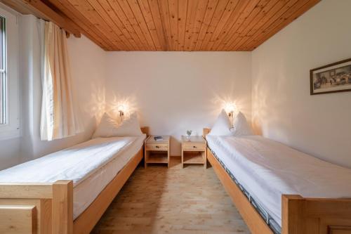Ein Bett oder Betten in einem Zimmer der Unterkunft Quadernpark-Apartments