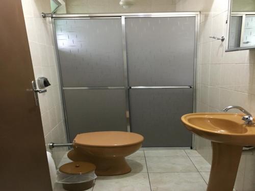 Um banheiro em Podium Hotel