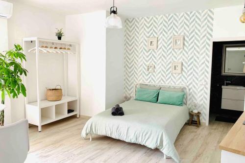 Roof Top City Center Studio BY NAMASTE ELITE