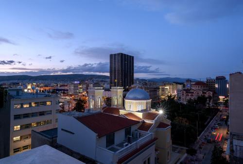 Gallery image of Piraeus City Hotel in Piraeus