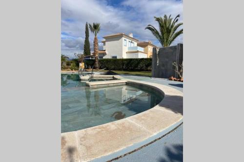 Smart golf Resort detached Villa in Bonalba, Alicante ...