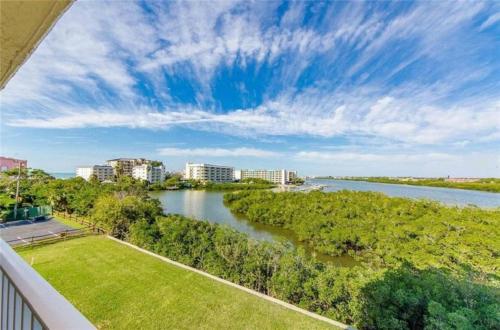 a view of a river from a balcony at Bayshore Yatch Tennis Condo 2br 3 beds, Walking Distance to Beautiful Quite Beach in Clearwater Beach