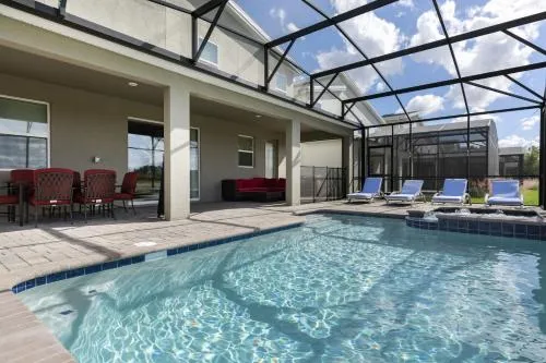 Modern Luxury Villa with Everything photo 37
