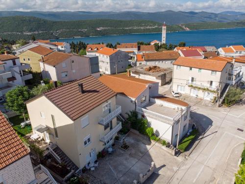 Kraštovaizdis prie apartamentų