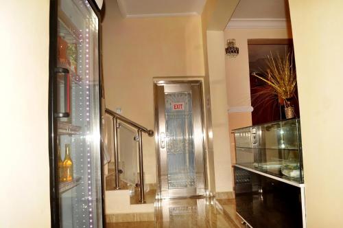 Koupelna v ubytování J Gibson Hotel
