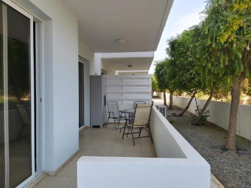 Imagen de la galería de Mythical Sands Resort Ilona Apartment for families, en Protaras