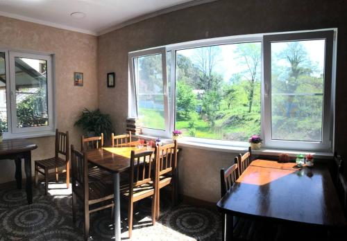 Κήπος έξω από το Guest House Evkalipt