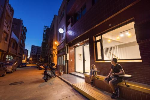 Huéspedes de Nice Hostel