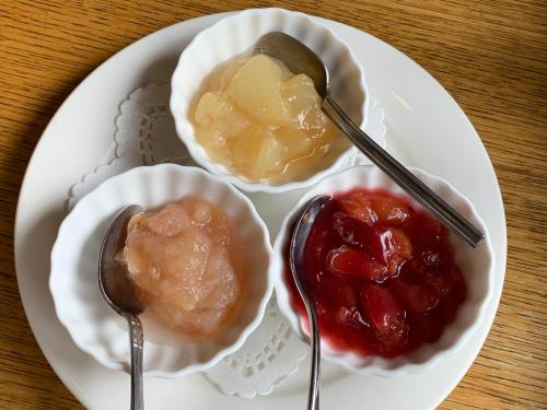 Comida en la casa de huéspedes o alrededores
