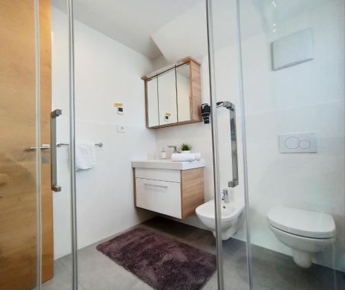 Un baño de Alpine Deluxe 2.0
