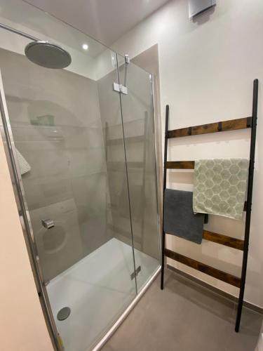 Bilik mandi di Ferienwohnung Schneider&Graf
