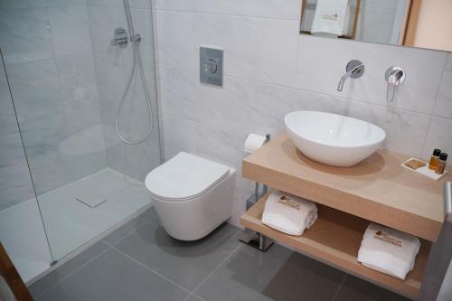 Koupelna v ubytování Quinta da Enxurreira