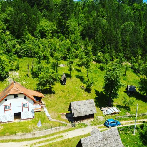 Gallery image of Kuca za odmor ANKA ZAOVLJANKA in Zaovine