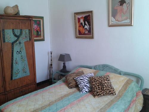 Lova arba lovos apgyvendinimo įstaigoje B&B Le Clos des Cigales