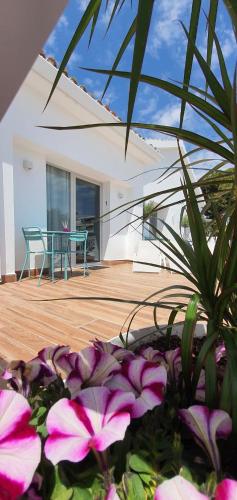 Un jardín fuera de Sandra Rooms