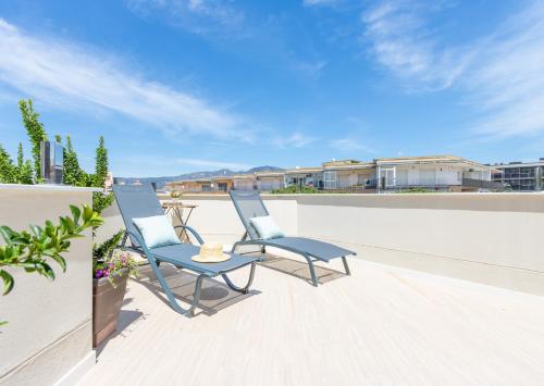 M A R I V E N T Suite with terrace private