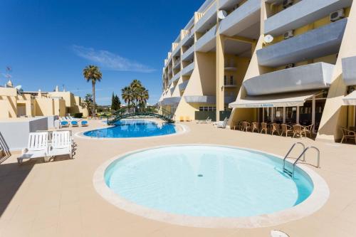 T1 Condominio do Mar by Seewest